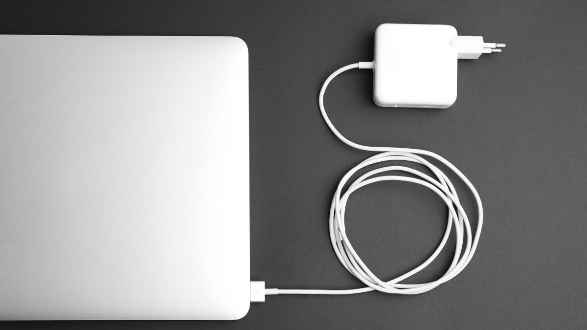 nabíječna notebooku