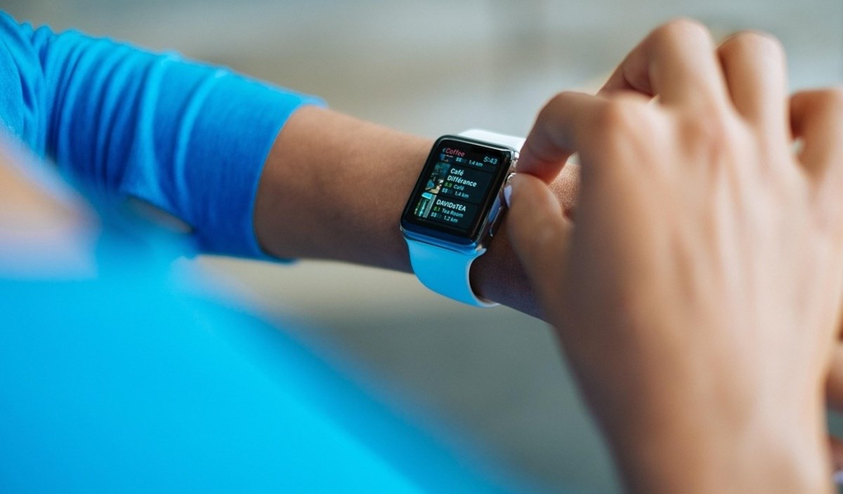 nastavení chytrých hodinek