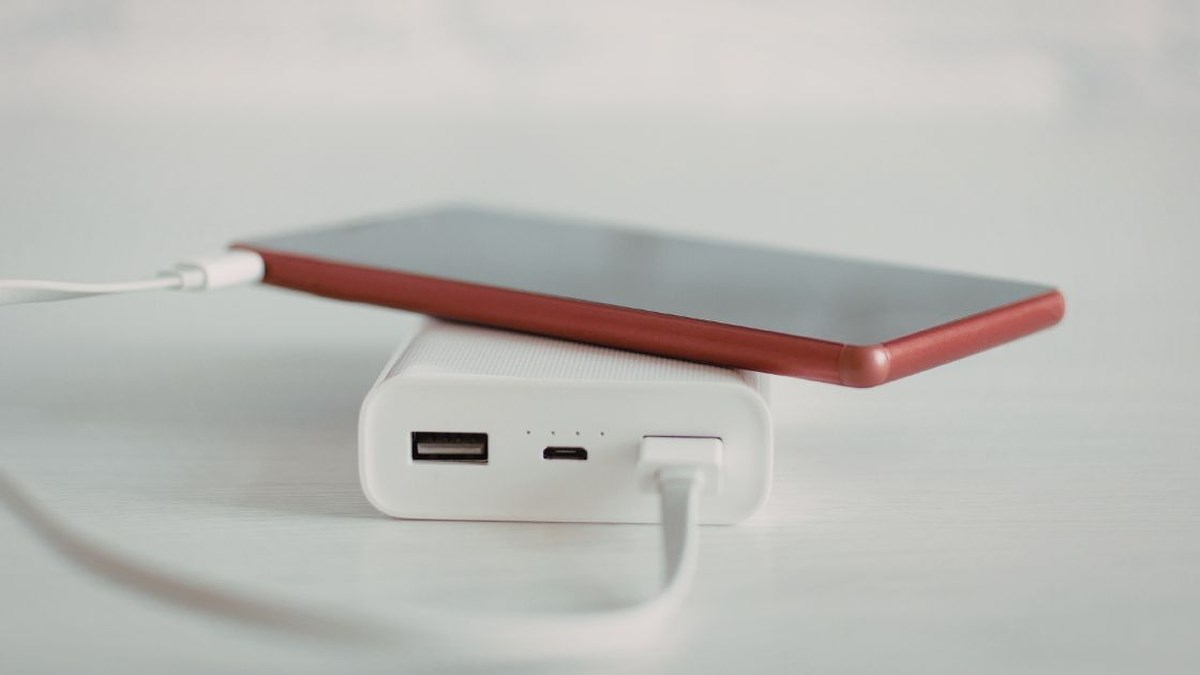 vysokokapacitní powerbanka