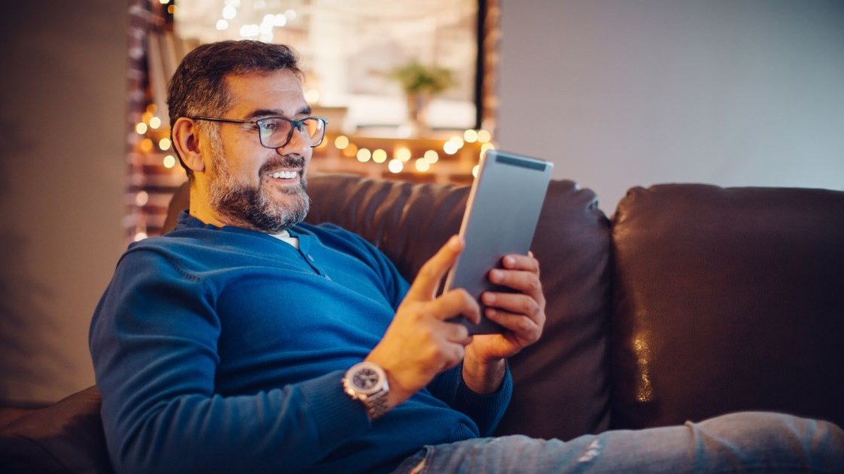 spojení možné i síťovým kabelem