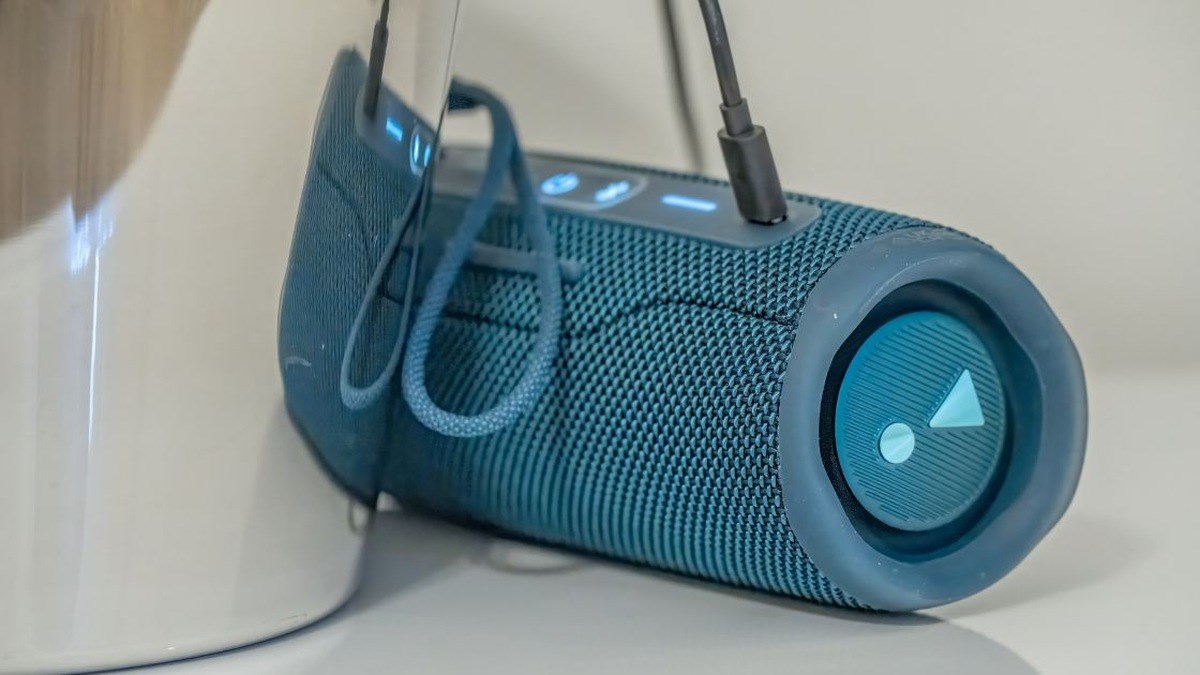 přenosný reproduktor