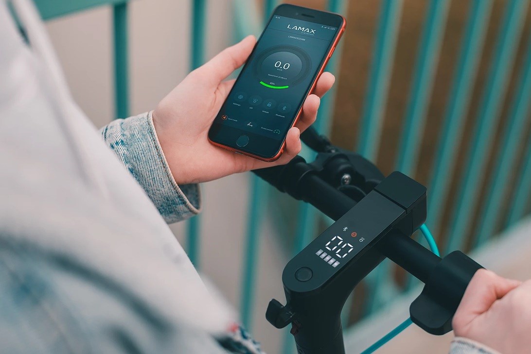 ovládání elektrokoloběžky přes aplikaci