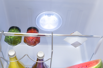 Amica KGCR387100B LED osvětlení