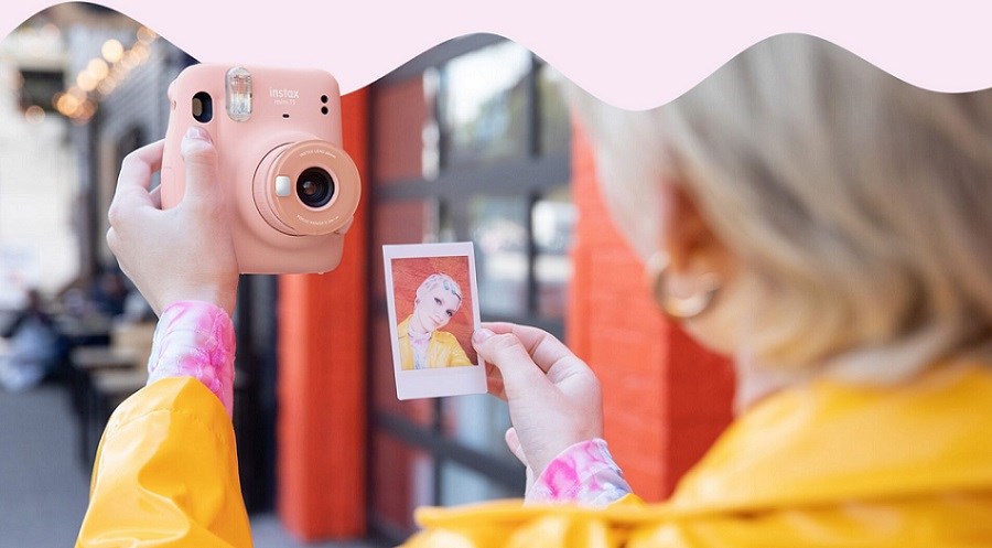 FujiFilm Instax Mini 11 Selfie Mode