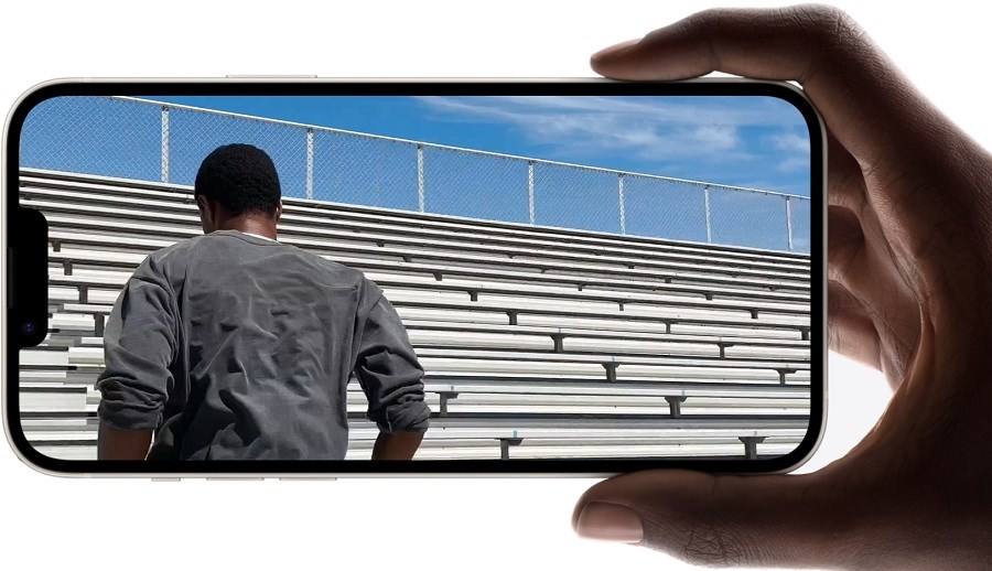 Apple iPhone 14 duální kamera