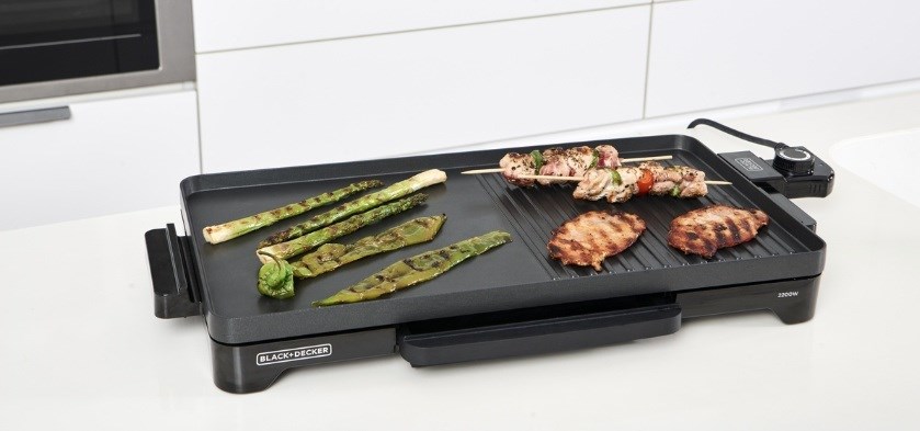 Black+Decker BXGD2200E nepřilnavý povrch