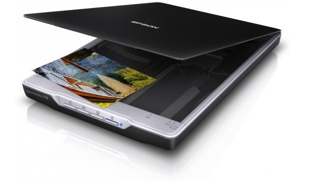 Skener Epson Perfection V19