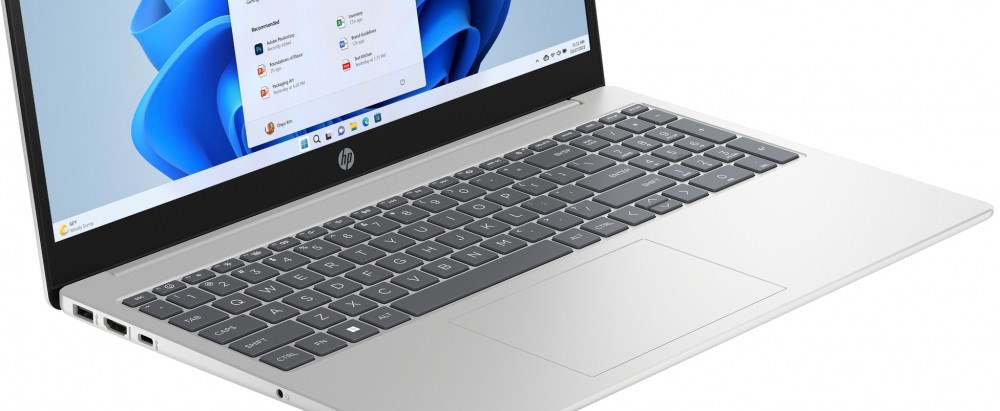 HP 15-fc0301nc displej