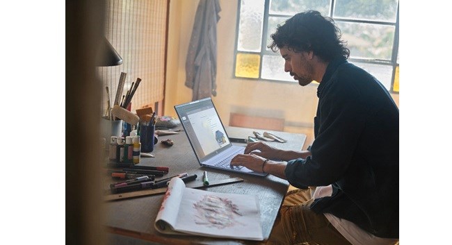 HP OmniBook 5 paměť