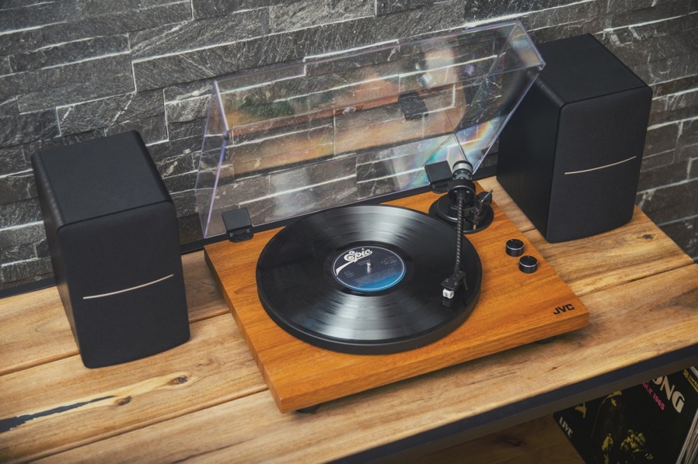 JVC AL-E534M Bluetooth