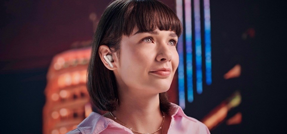 Panasonic RZ-B110W Bluetooth