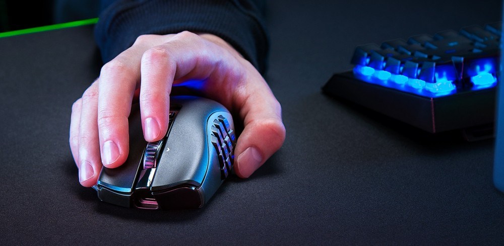 Herní myš Razer Naga V2 Pro