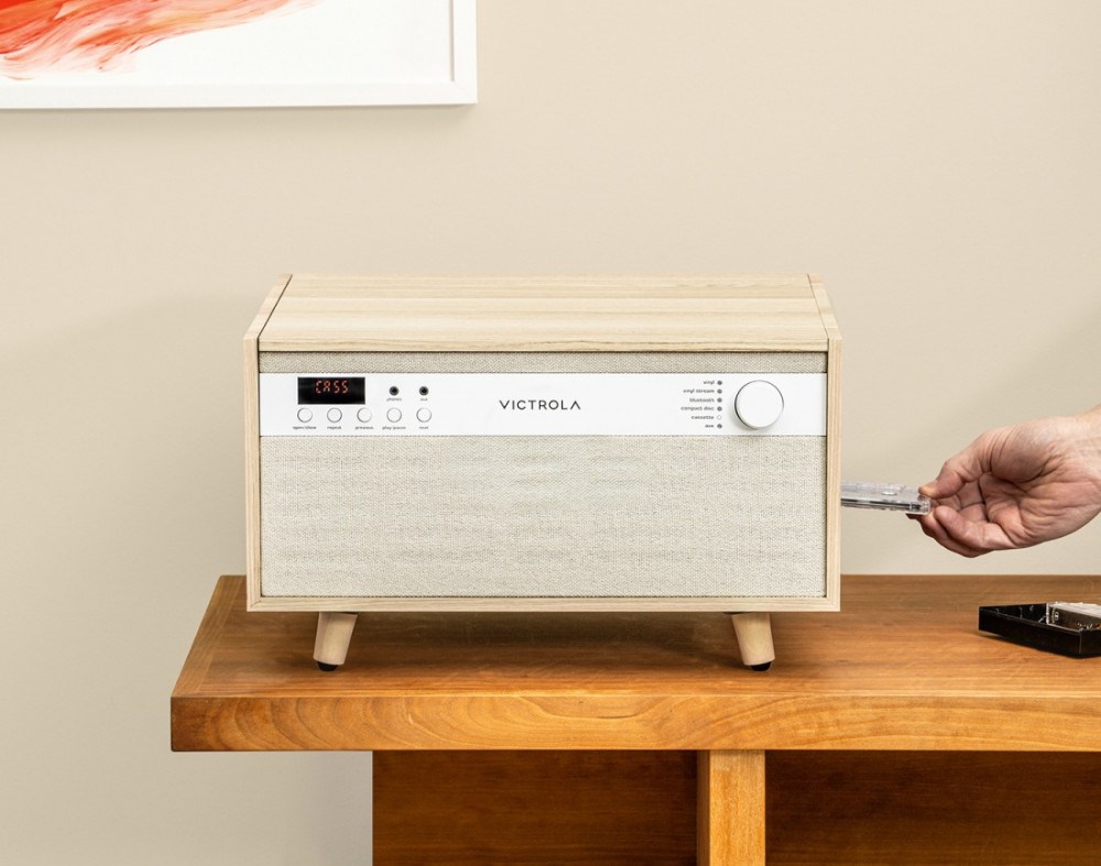 Victrola Century VTA-820SB-NAT design