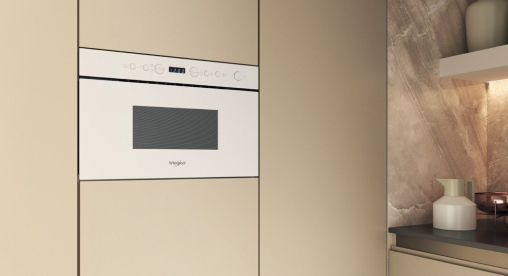 Whirlpool WMN14BW kapacita 22 l