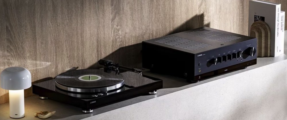 Yamaha TT-S303 Hi-Fi konstrukce