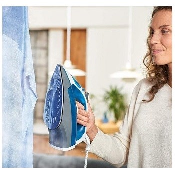 Black&Decker BXIR2200E Vertikální napařování