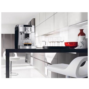 De'Longhi ECAM 22.110 SB Automatické čištění