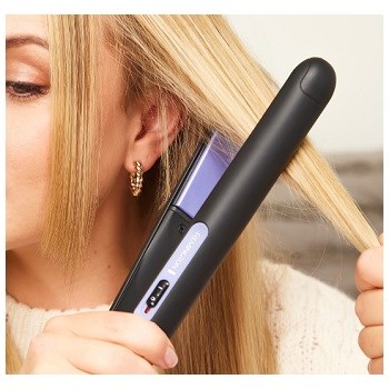 Remington D3016GP Style Essentials Keramické žehlicí plochy