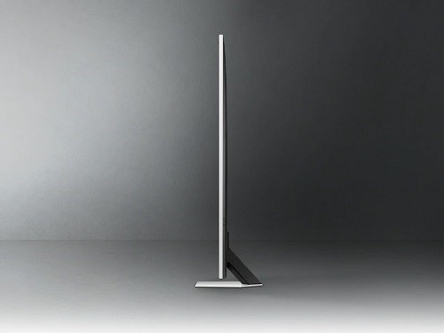 Samsung QE65Q80BATXXH elegantní profil