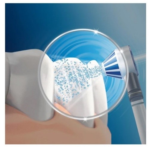 Oral-B Pro 2000 a Oxyjet