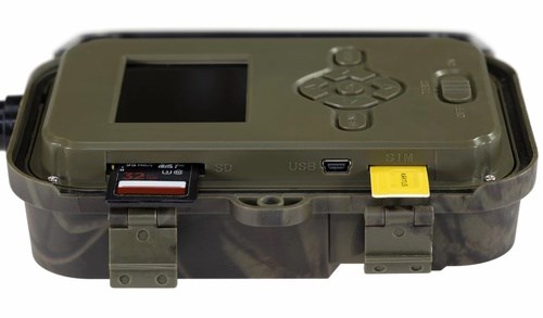 Evolveo StrongVision PRO 4G SD karta