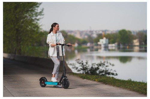 Lamax eCruiser SC30 dojezd 50 km