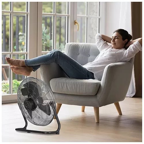 Black+Decker BXEFF121E 3 rychlosti