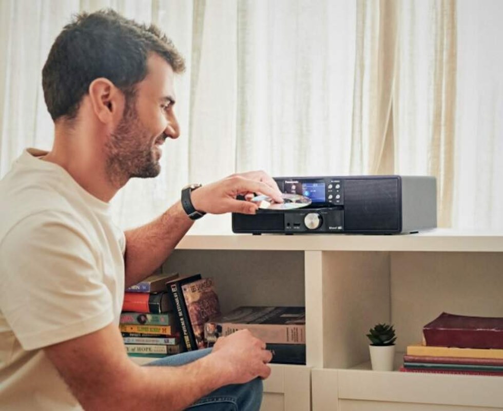 Panasonic SC-DM202EG-K Bluetooth