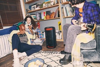 Sony SRS-XV500 vstupy pro mikrofon