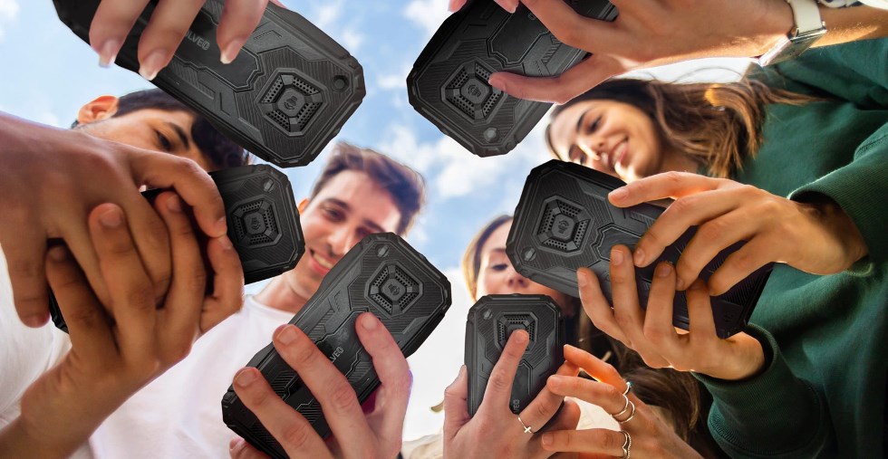 Evolveo MaxPhone A1 Black FM radio