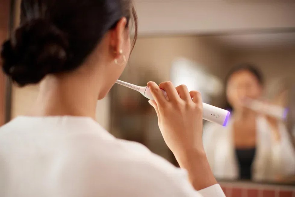 Philips Sonicare 6100 White tlakový senzor