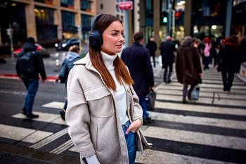 Lamax BeatComfort1 ANC transparentní režim