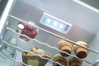 Hisense RB424N4EIC LED osvětlení