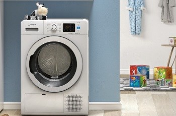 Indesit YT M11 83K RX EU přihrádka na obuv