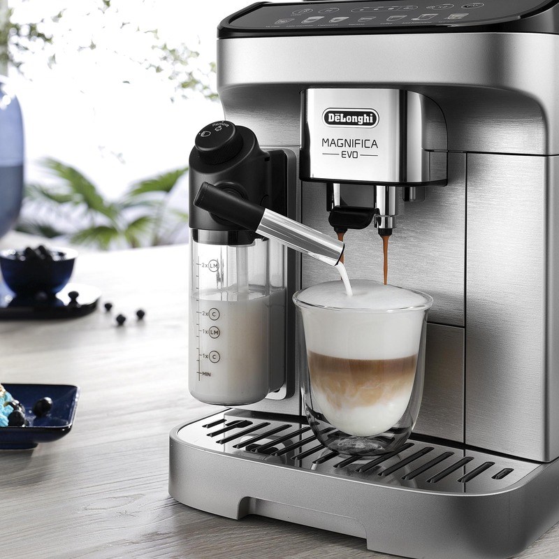 Plnoautomatický kávovar Magnifica Evo Milk ECAM290.85.SBX