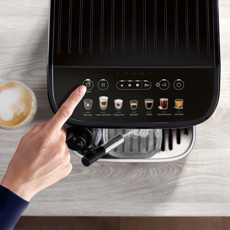 Plnoautomatický kávovar Magnifica Evo Milk ECAM290.85.SBX