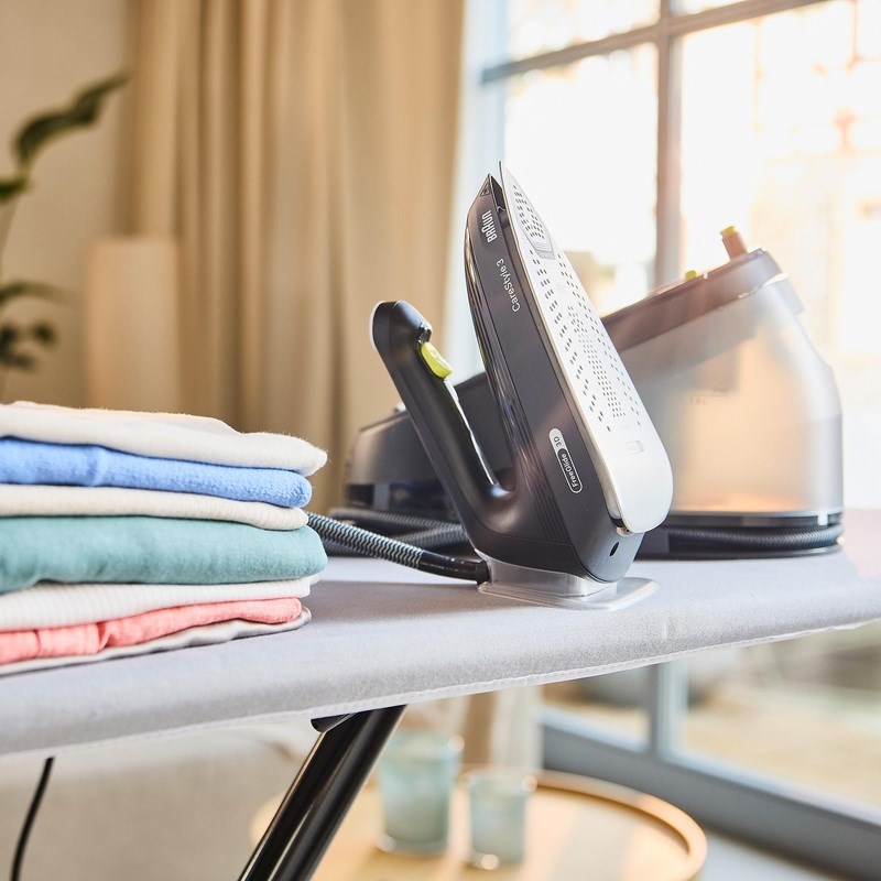 Parní generátor Braun CareStyle 3 IS3257.BK