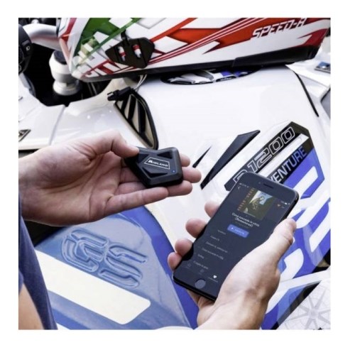 Midland BTX1 Pro S Twin aktivace hlasem