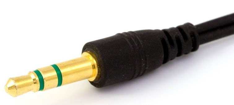 Kabel s 3,5mm audio konektorem