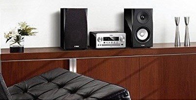 YAMAHA NS-BP182 PIANOBLACK design s klavírním lakem