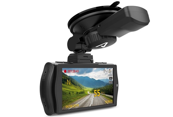 LAMAX C9 hlasové upozornění