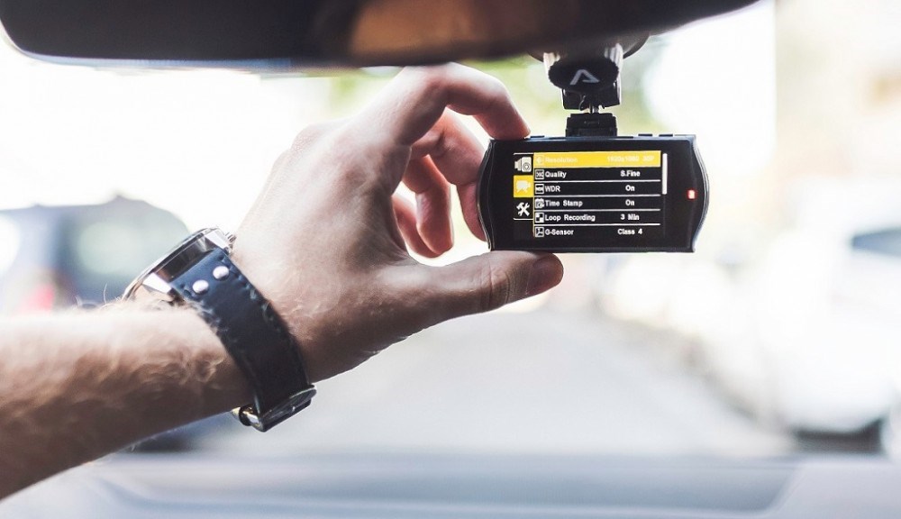 LAMAX C9 snadná instalace