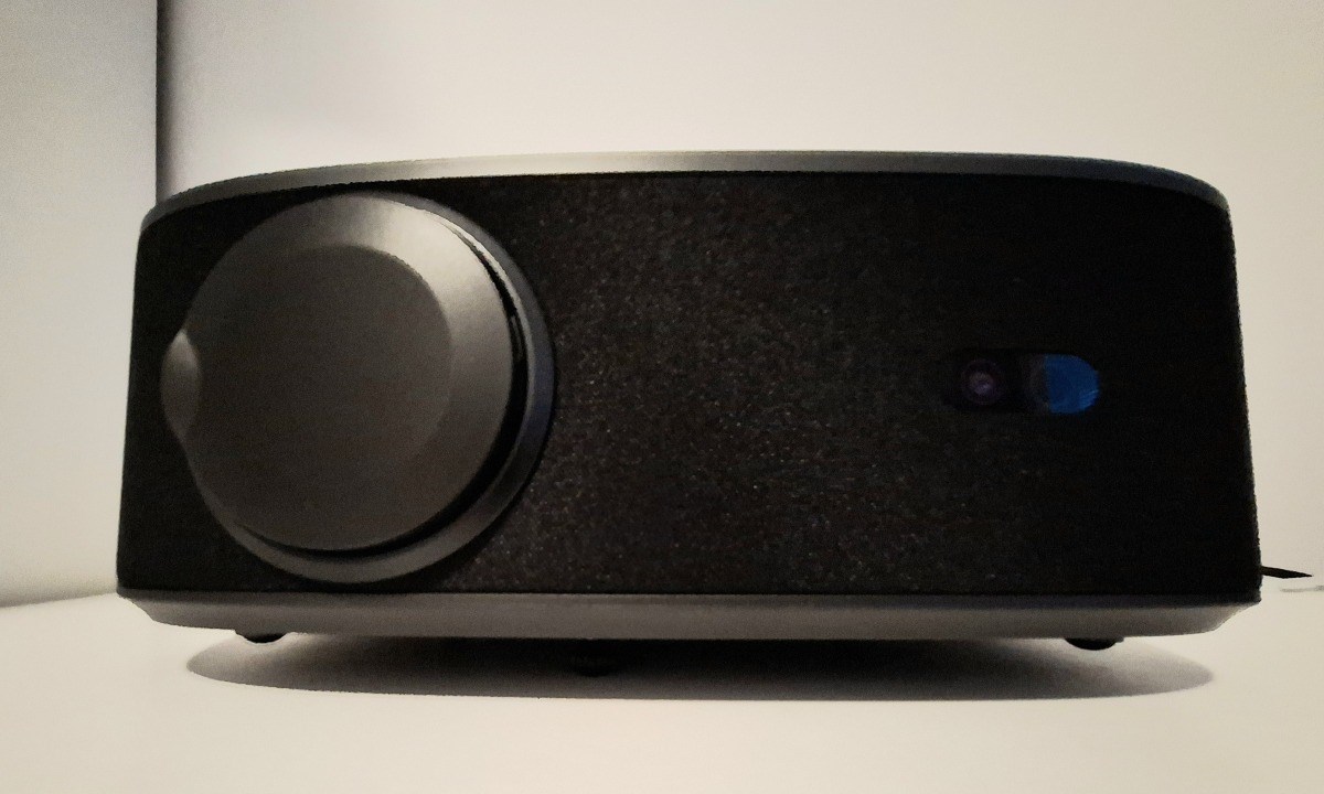Maxxo LED800 projektor