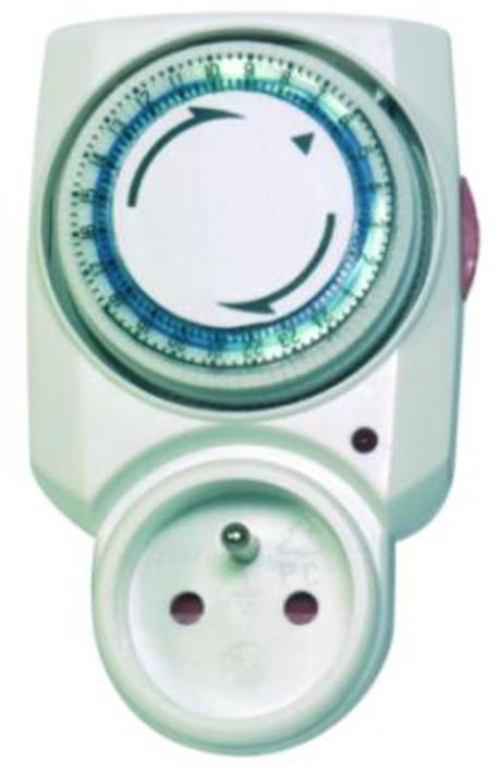 Emos spínací zásuvka P5503 mech.spínací zás.6FD/2A