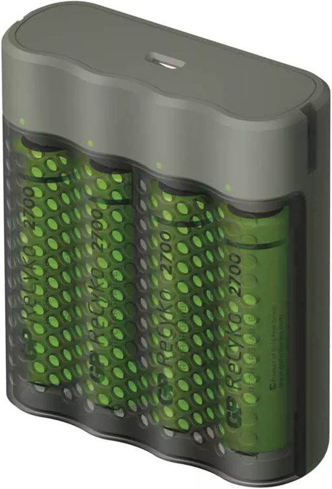 GP Nabíječka baterií GP Speed M451 + 4× AA ReCyko Pro + DOPRAVA ZDARMA