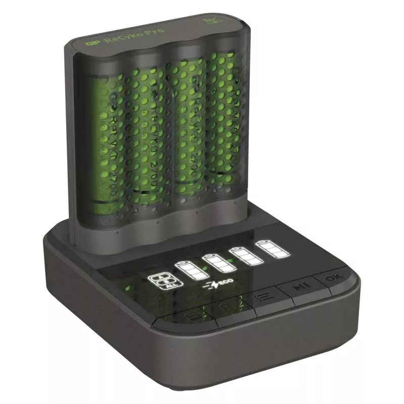 Levně nabíječka baterií Nabíječka baterií Gp Pro P461 + 4× Aa Recyko 2700 + Dock