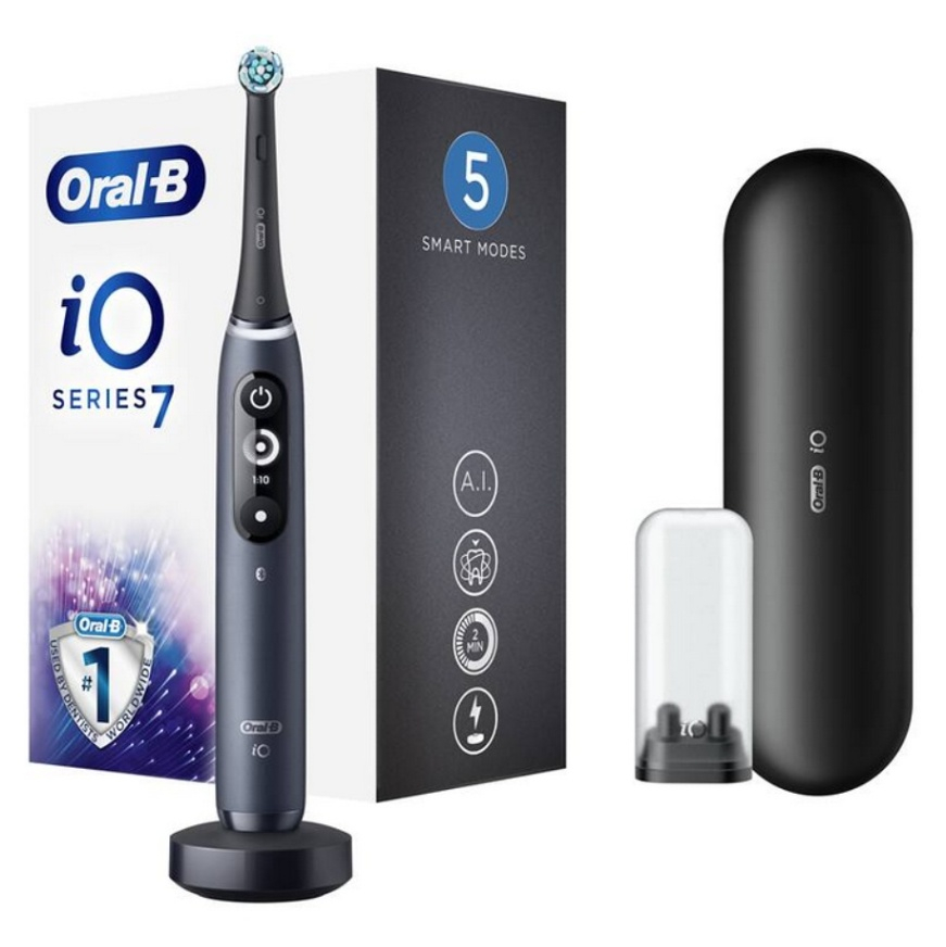 Levně Oral-b elektrický zubní kartáček iO7 Series Black Onyx