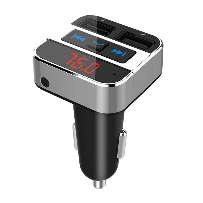 Solight Mp3 přehrávač Fm transmitter s bluetooth připojením do auta, 2x Usb + handsfree