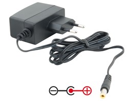 Napájecí adaptér univerzální 5V 2,4A 12W konektor 5,5mm x 2,1mm plus pól uprostřed