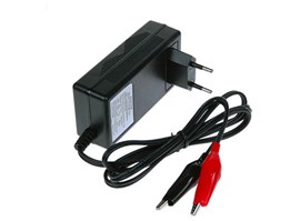 Nabíječka WILSTAR 12V/0,8A pro olověné AGM/GEL akumulátory (3 - 10Ah)